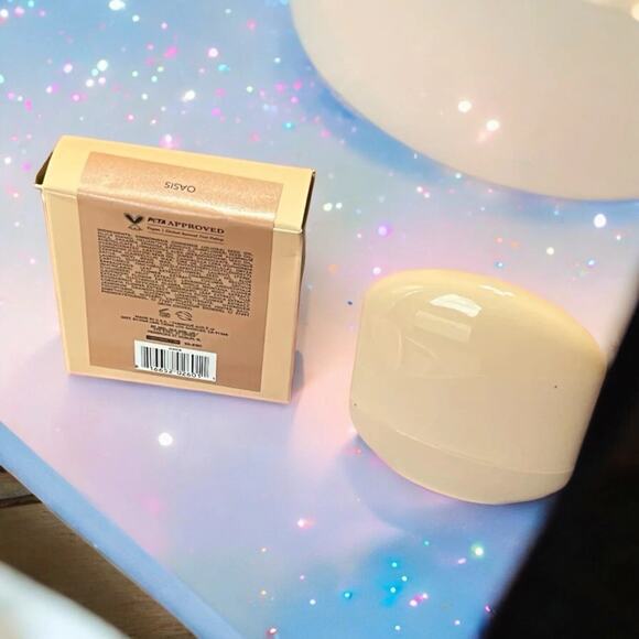 Lime Crime Sunkissed Glimmering Skin Stick in Oasis 0.38 oz NIB NEW Bronzer High - Picture 3 of 5